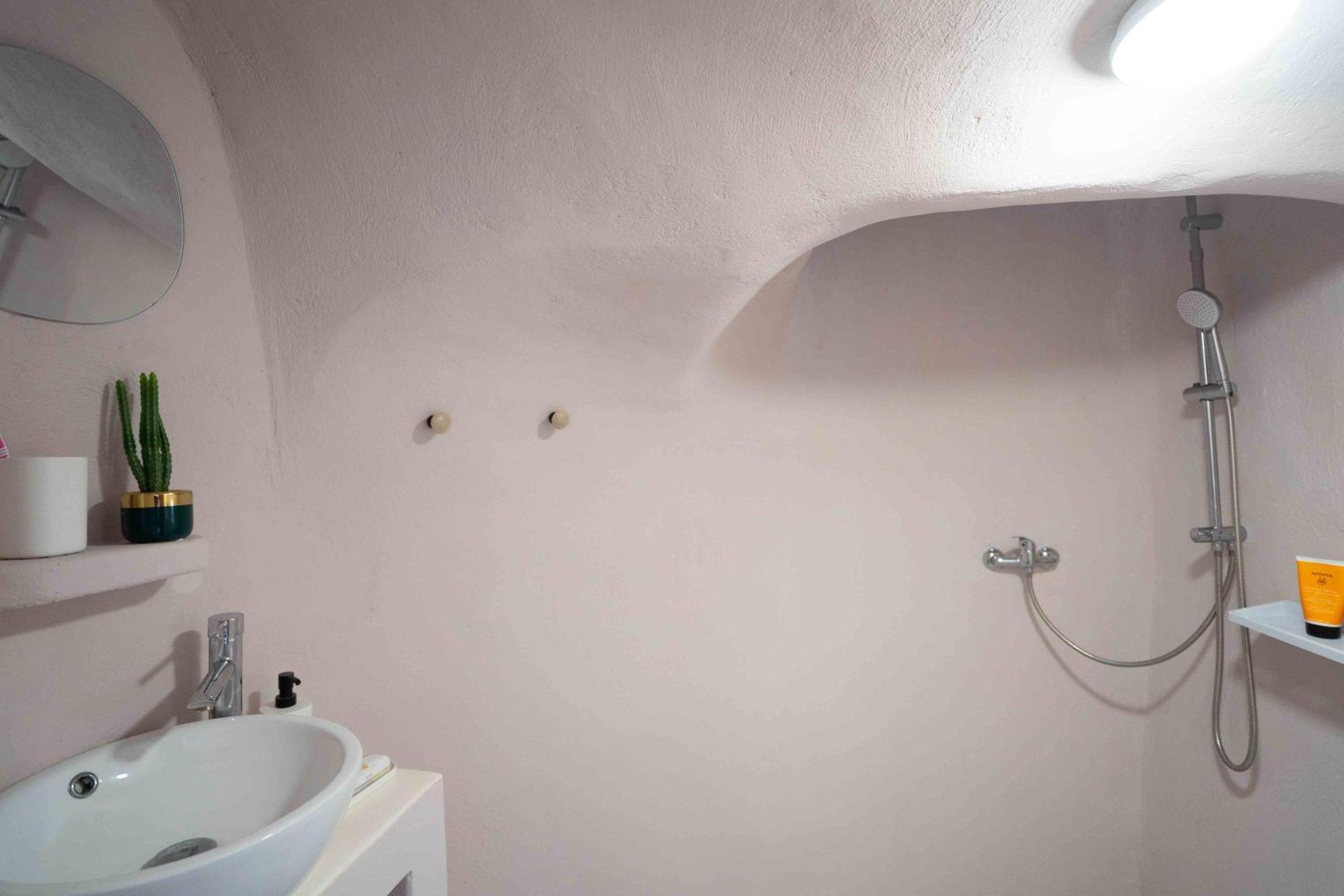Bird Nest-Santorini Cave Houses Fira  Bagian luar foto